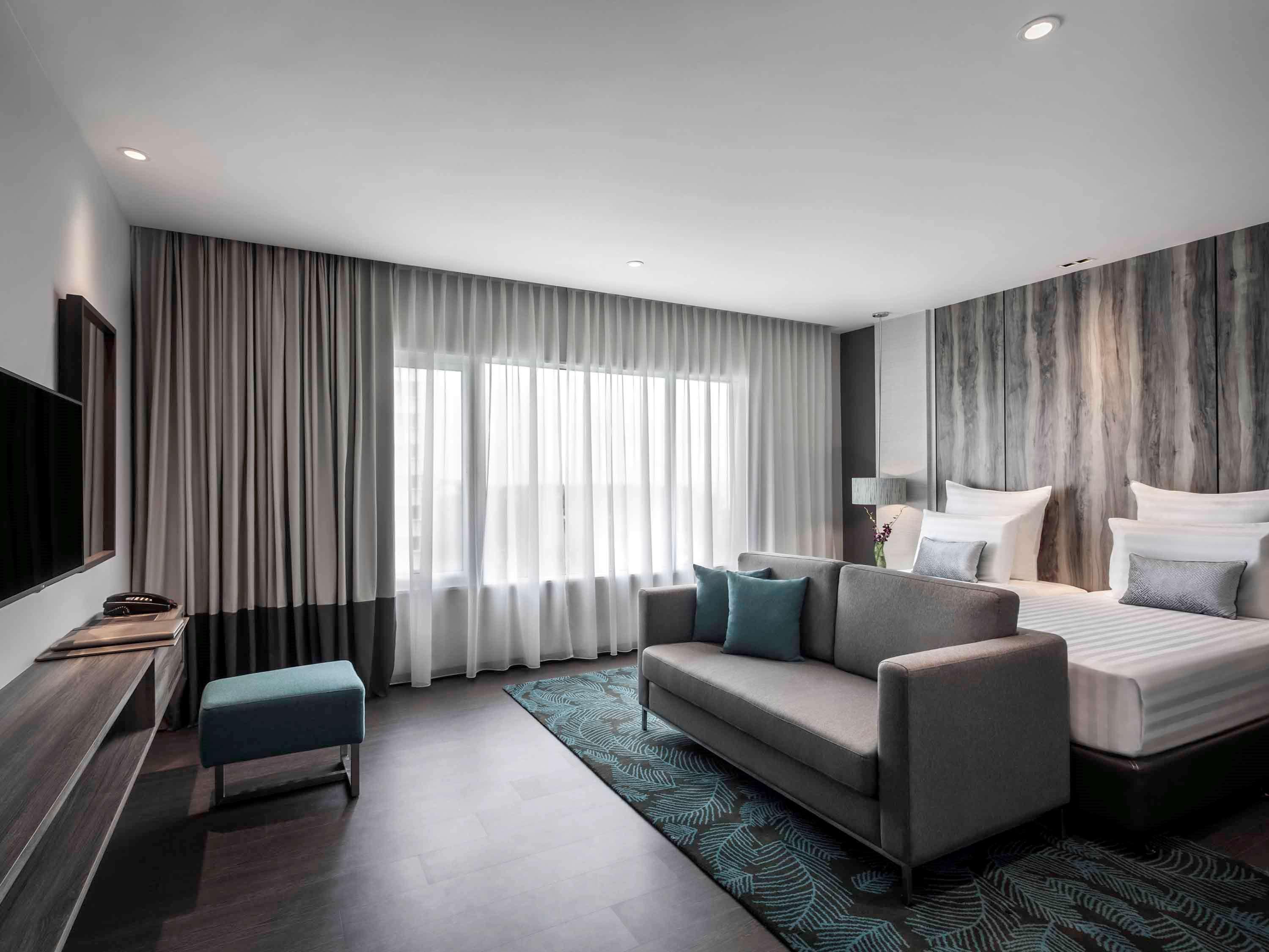 Pullman Miri Waterfront Hotel Kültér fotó Deluxe Room