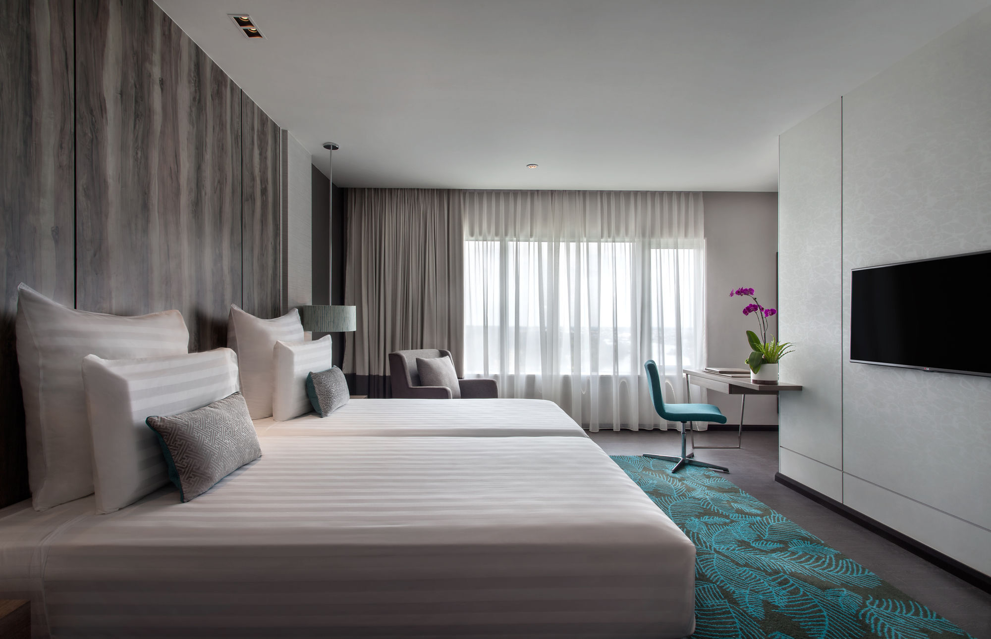 Pullman Miri Waterfront Hotel Kültér fotó Deluxe Room